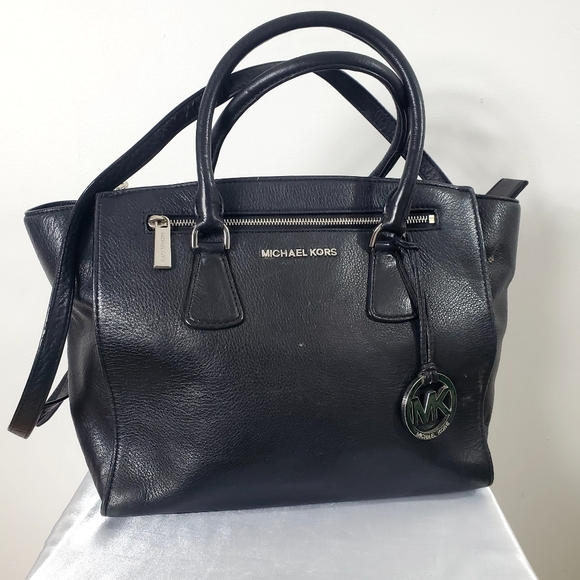 Michael Kors Charlotte Medium Saffiano Leather 2-in-1 Satchel Bag - Picture 5 of 16